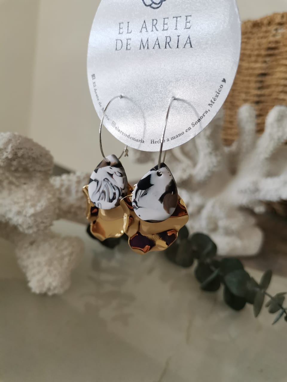 Aretes 3 en 1 con ruffle dorado